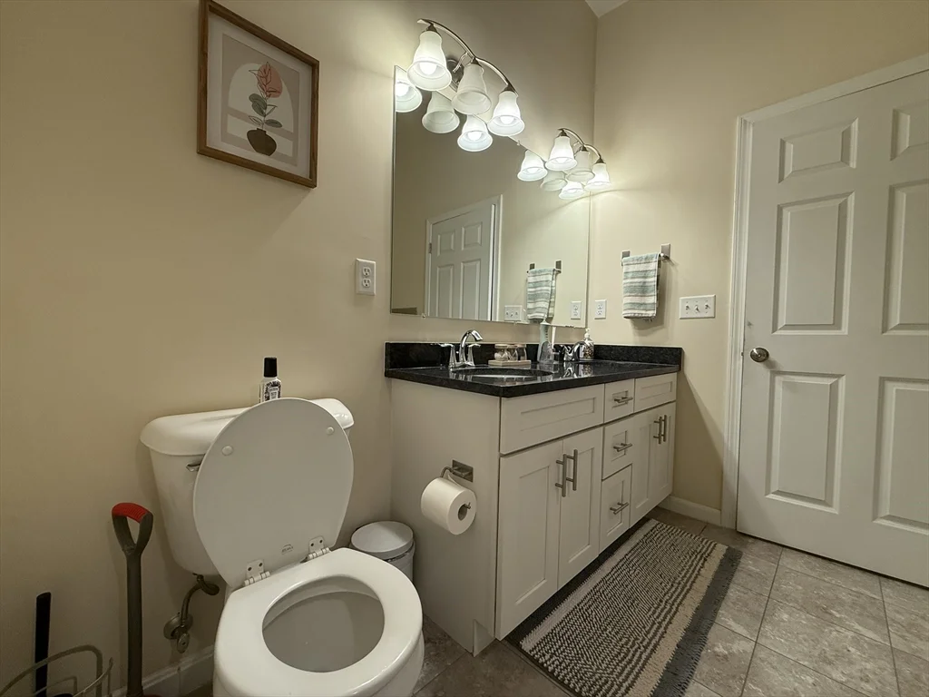 32 John Hancock Dr, Ashland