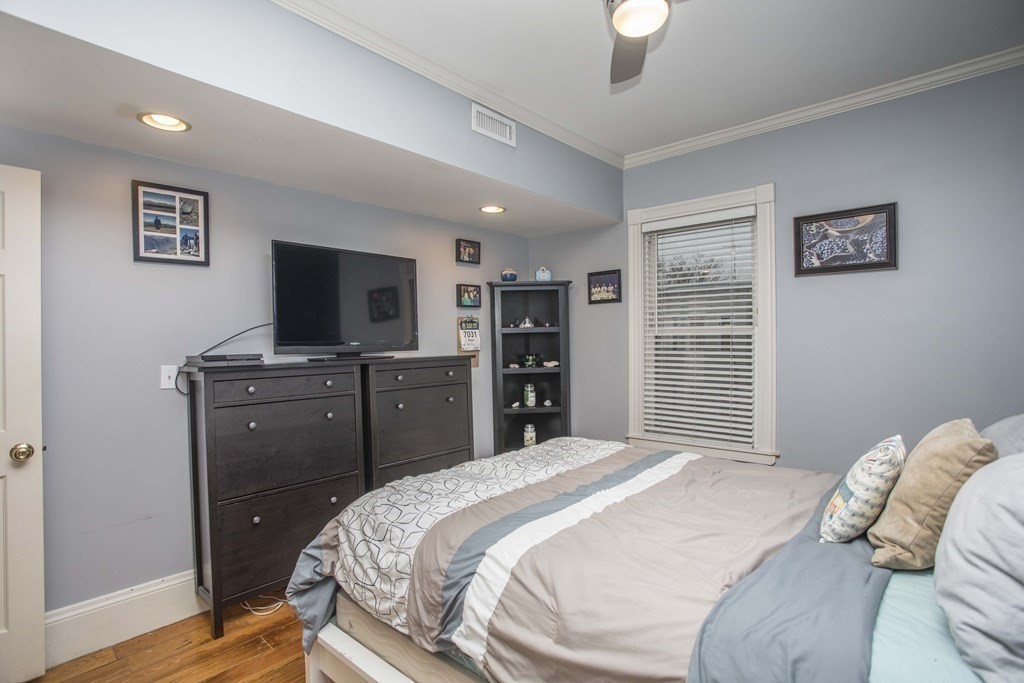 633 Dorchester Ave, South Boston