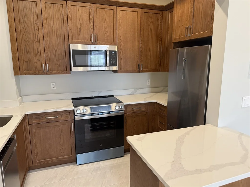 147 West Concord, South End