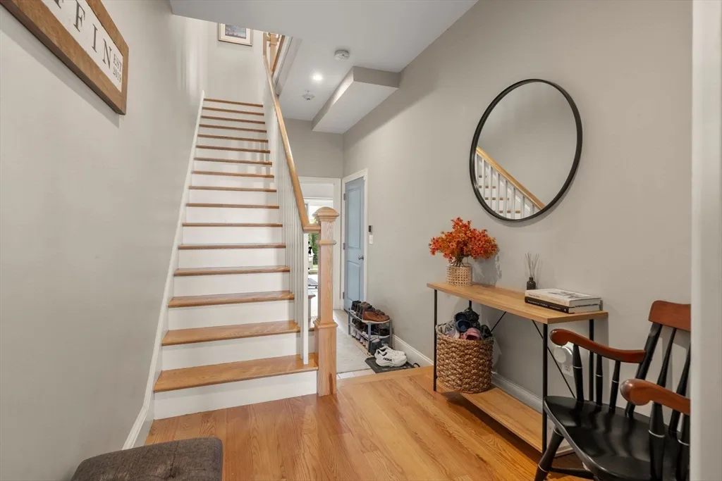 30 Park St, Fields Corner East