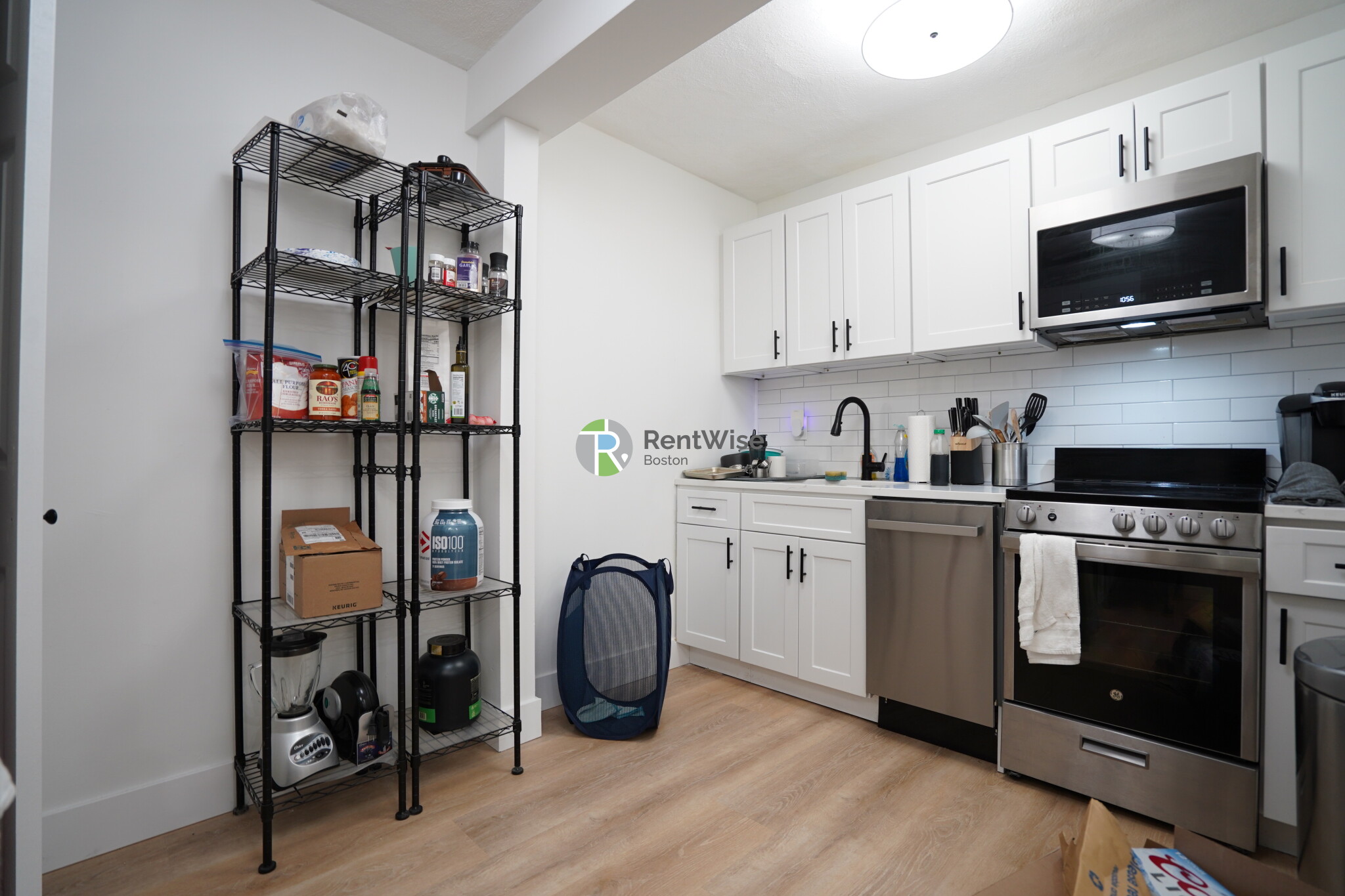 741 East 6th St, South Boston