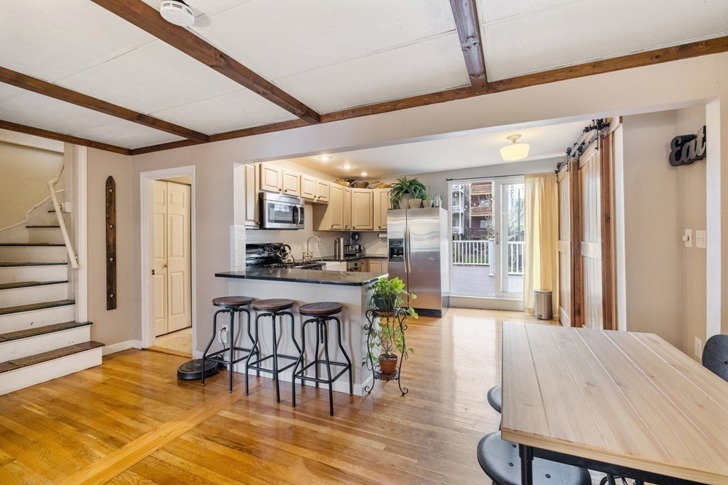 327 Sumner St, East Boston