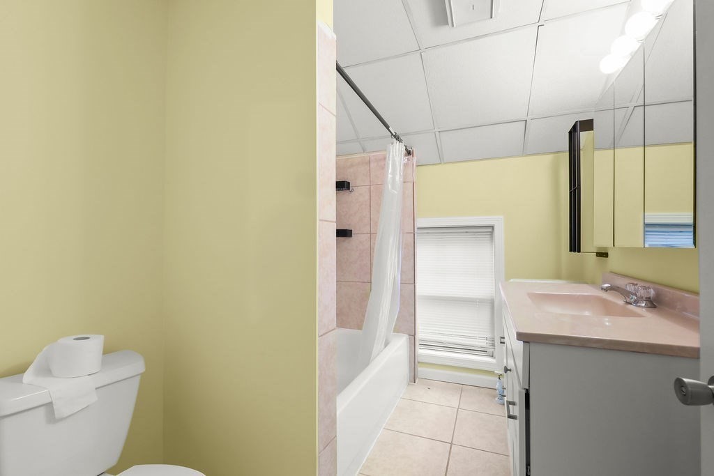 10 Cottage St, Attleboro Falls