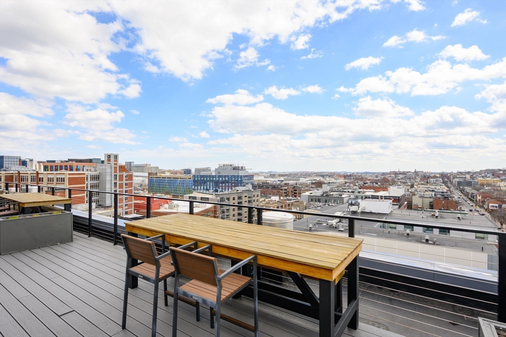 14 W Broadway, South Boston