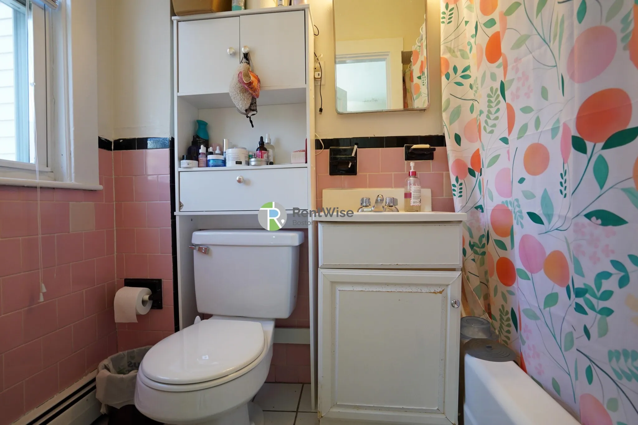 5 Ashford Ct, Allston