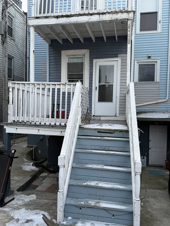 101 Brooks St, East Boston