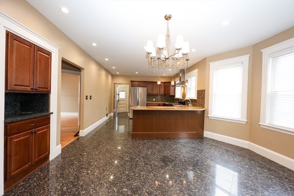 36 Lancaster St, Quincy