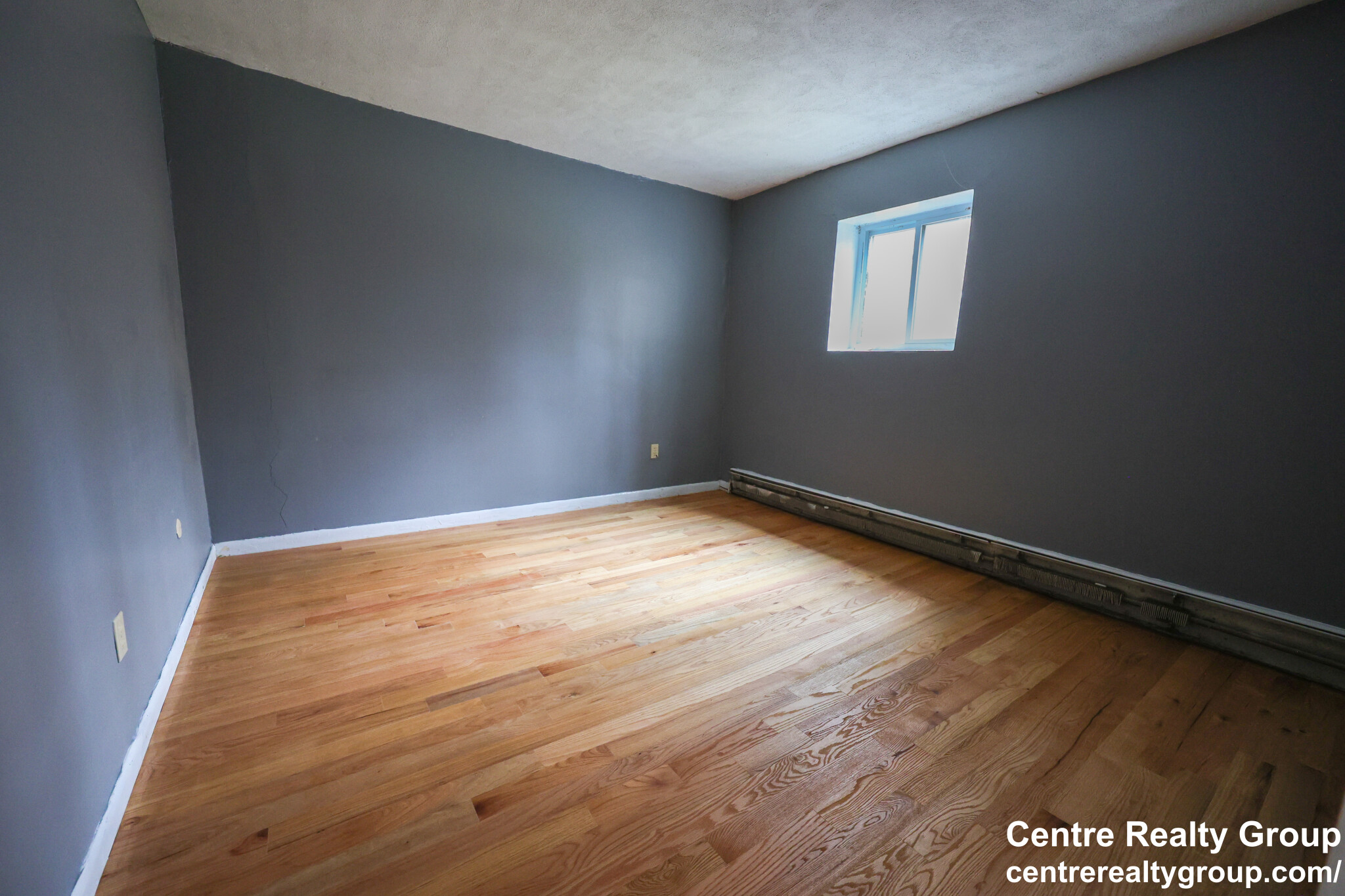 35 Westgate Rd, Chestnut Hill