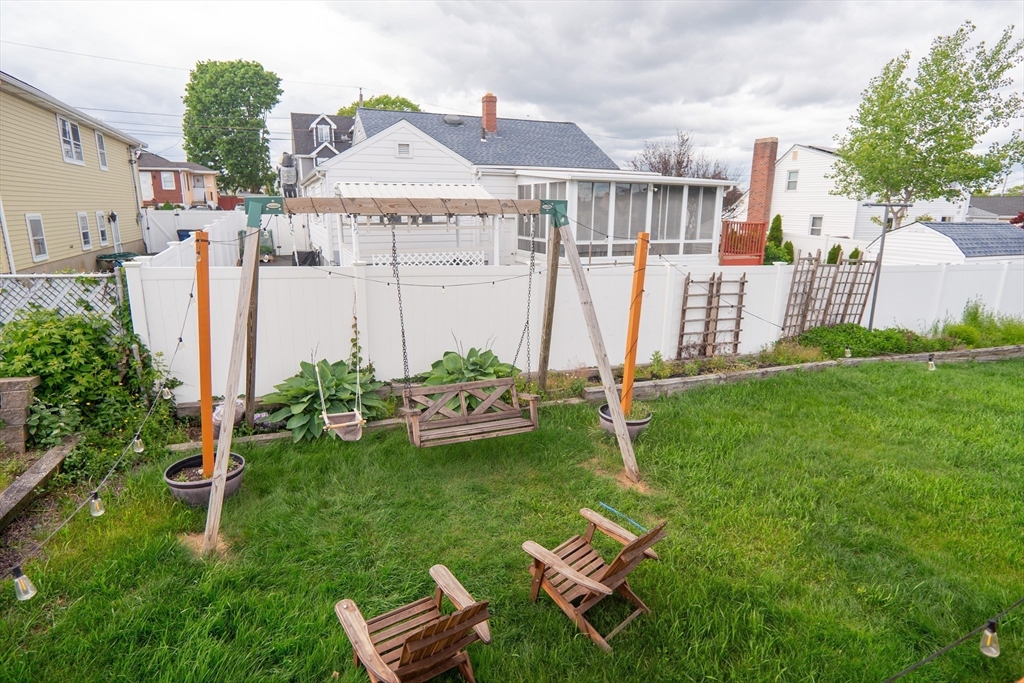 116 Derby Rd, Revere