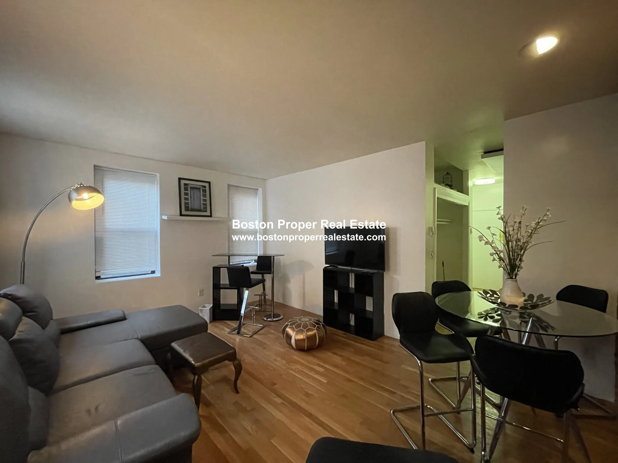 90 Saint Botolph St, Back Bay
