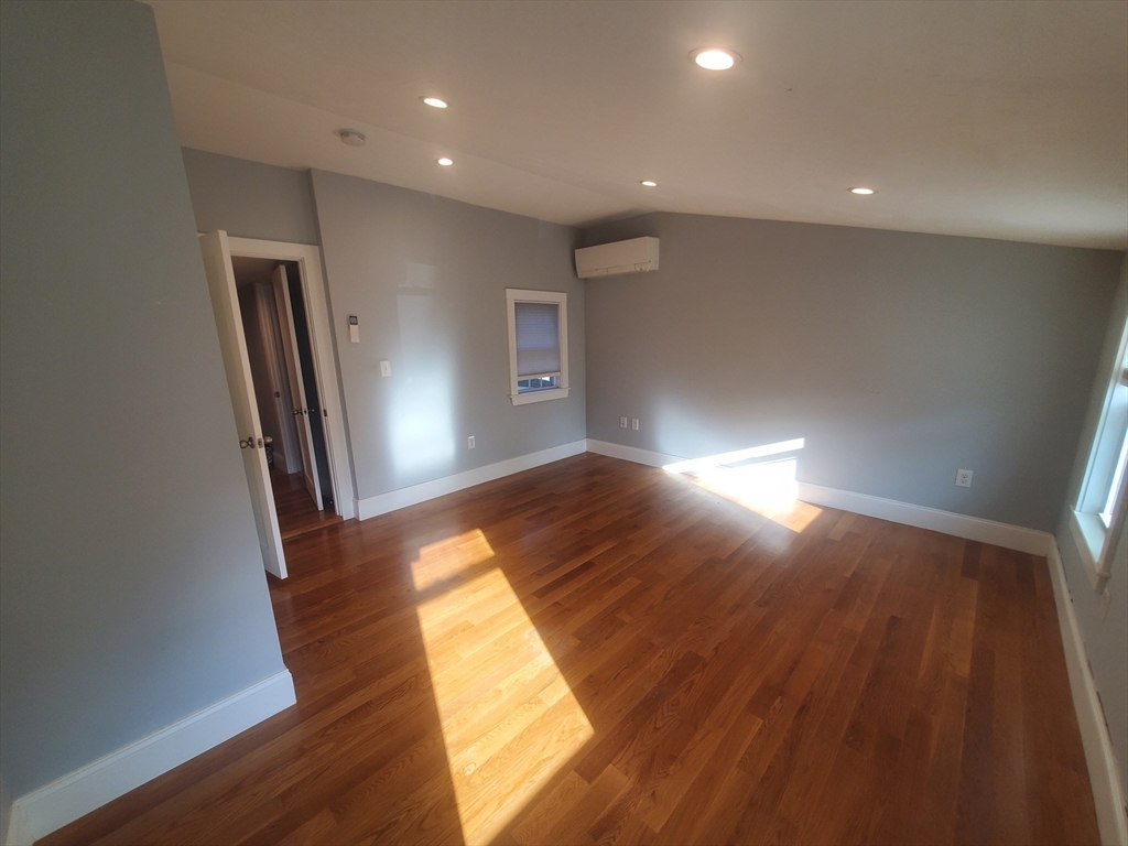 89 Front St, Weymouth Landing