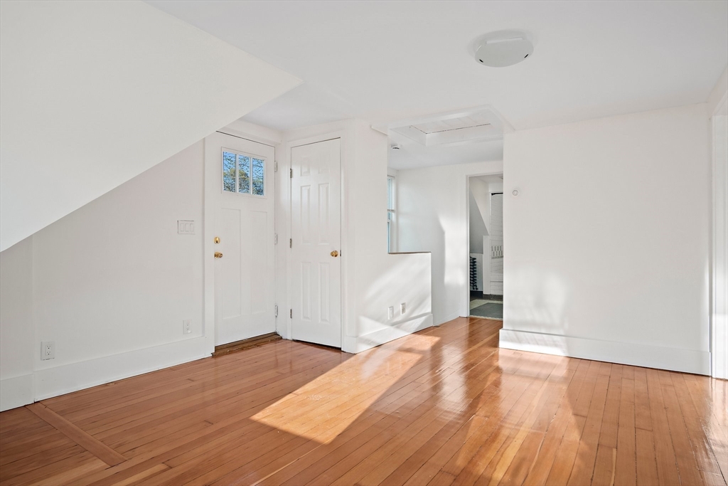 83 Marvin Rd, Melrose