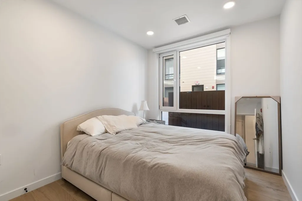 457 West Broadway, South Boston