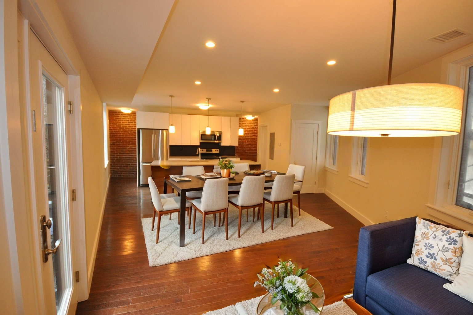 4 bed, 2.5 bath apartment for rent at 20 Sussex St Unit 20, Roxbury — photo 3 of 31