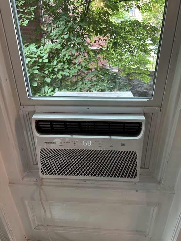 7 Hereford, Back Bay