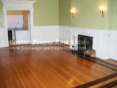 191 Marlborough St, Back Bay