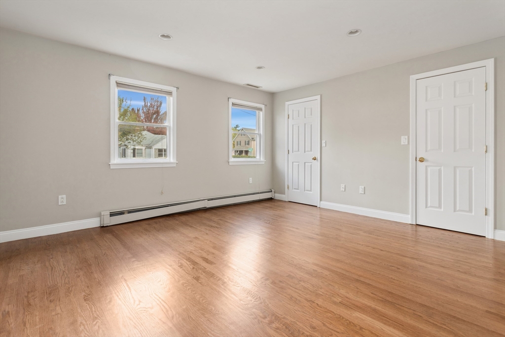 28 Salem St, Wakefield