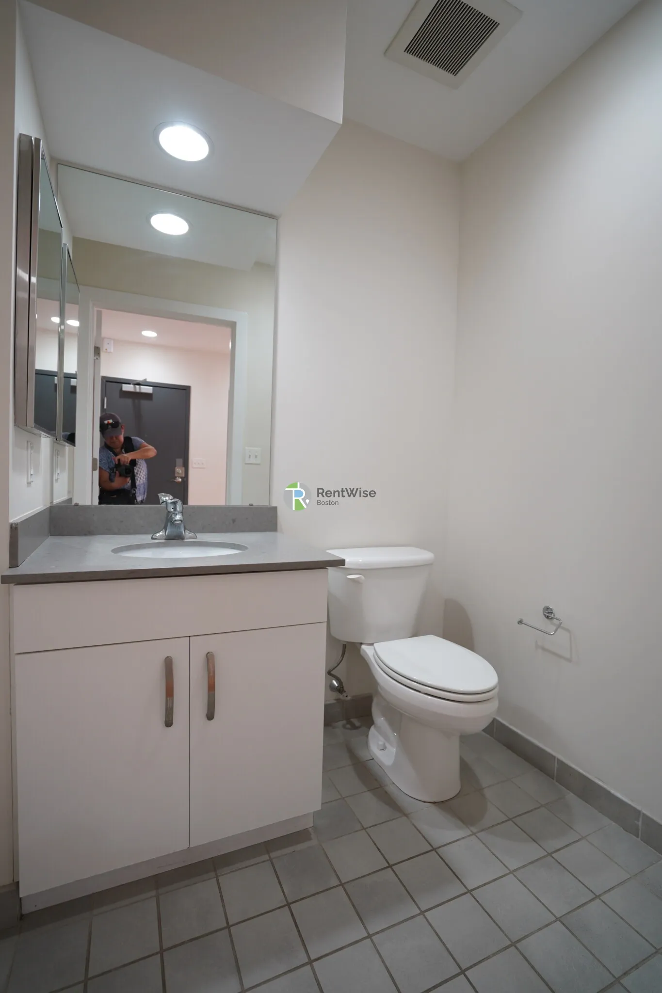 601 Albany St, South End