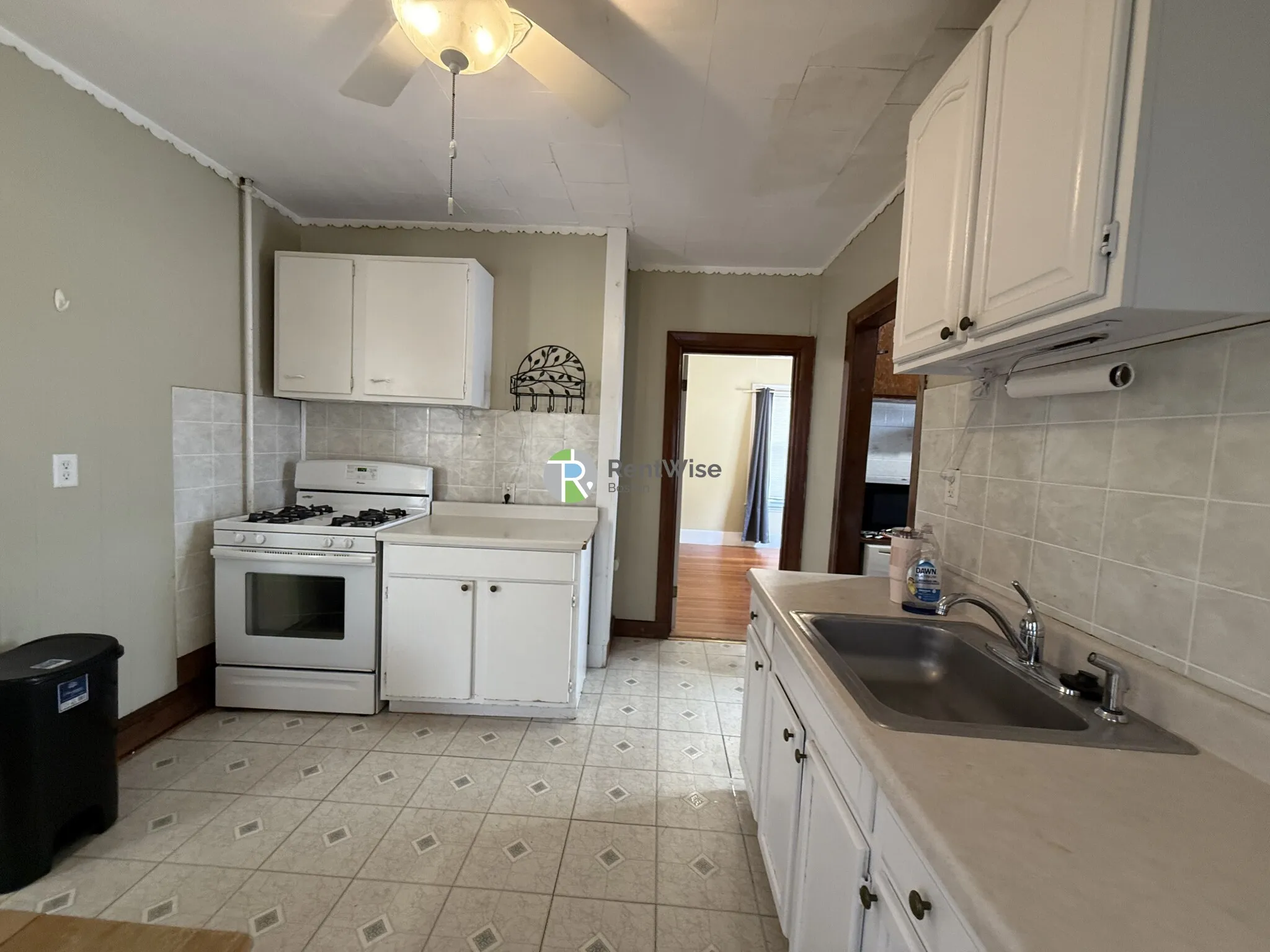 53 Litchfield St, Brighton