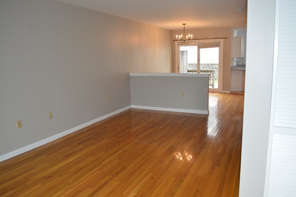 2 Turning Mill Ln, Quincy