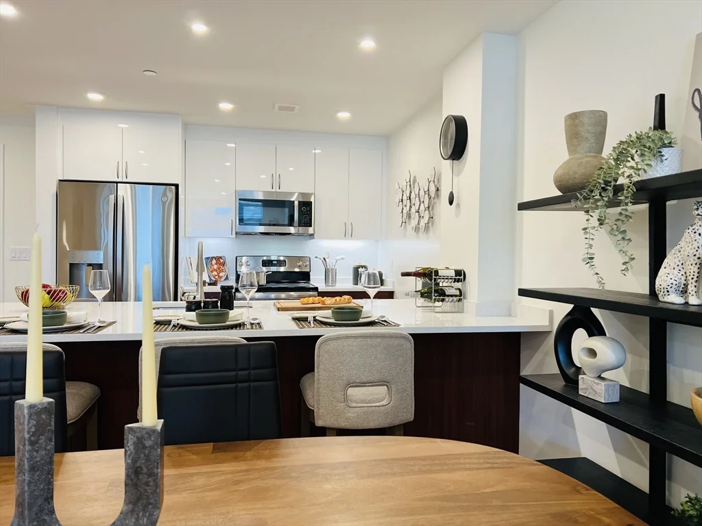 201 Sherman Rd, Chestnut Hill