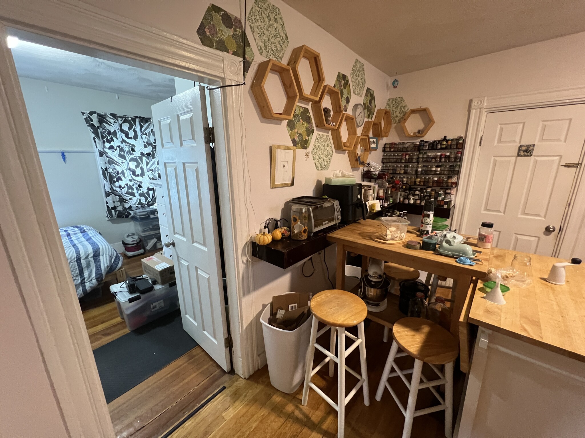 35 Cameron Ave, Teele Square