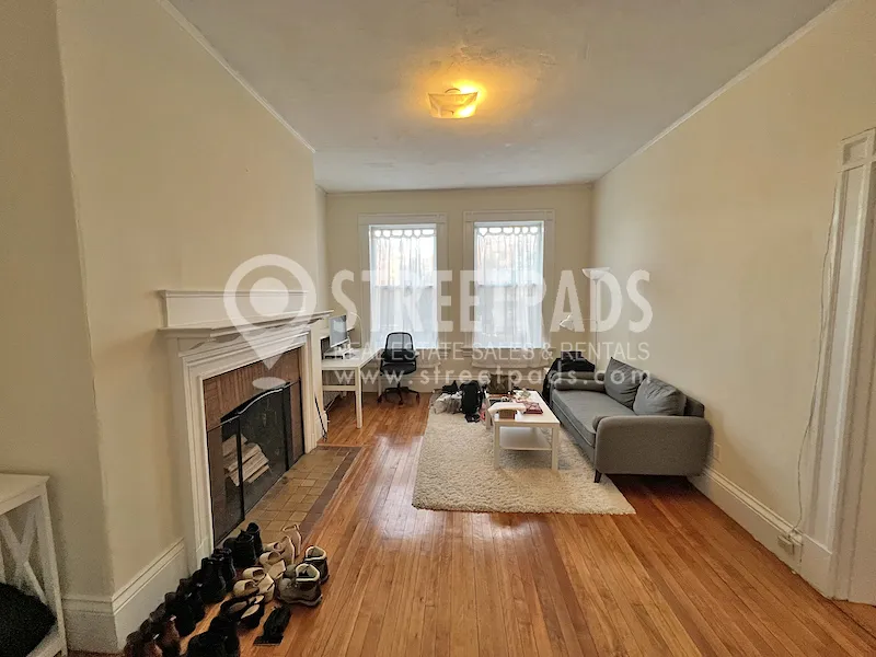 2 Ware St, Mid-Cambridge