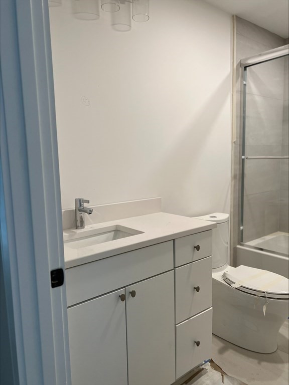 4 bed, 2 bath apartment for rent at 282 Lamartine St Unit 1, Jamaica Plain — photo 3 of 7