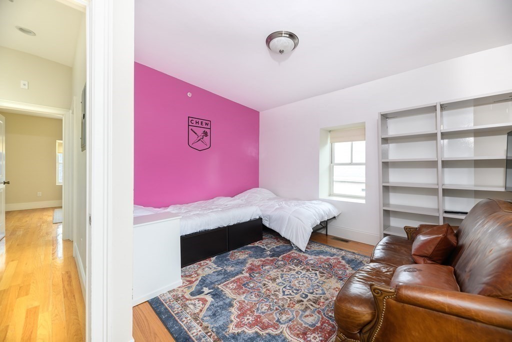2 bed, 1.5 bath apartment for rent at 5 Dodge St Unit 5, Cambridgeport — photo 3 of 8