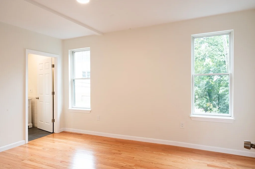 171 Everett St, Allston