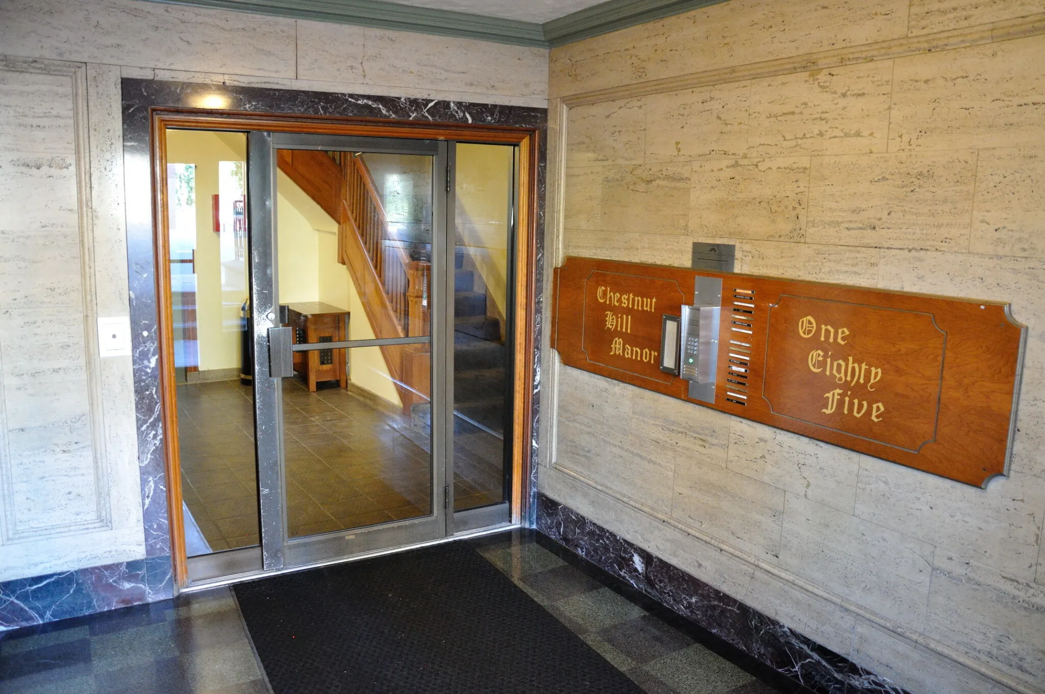 185 Chestnut Hill Ave, Brighton