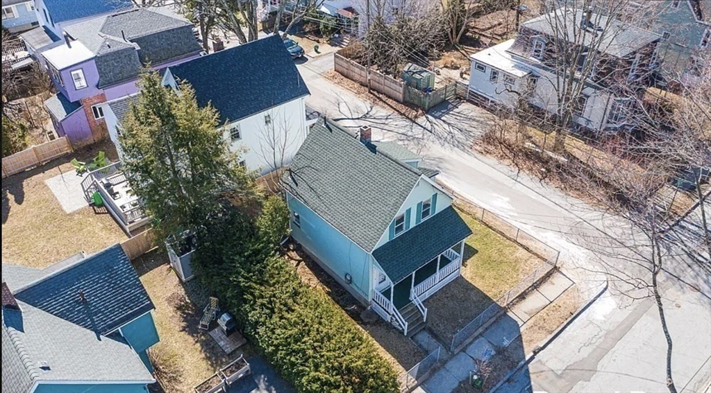 53 Henderson St, Arlington