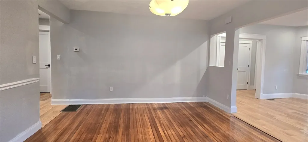 153 Chilton St, Neighborhood Nine