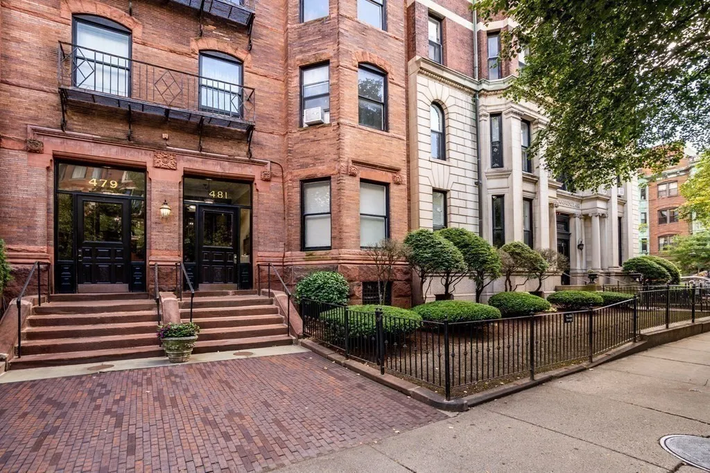 481 Beacon St, Back Bay