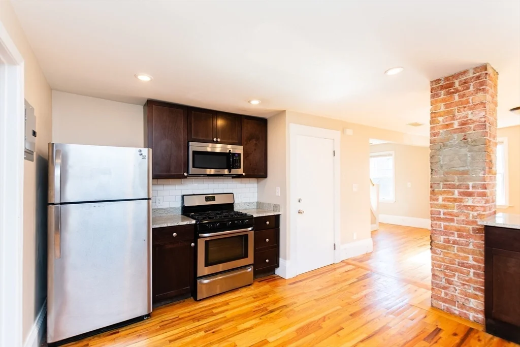 27 Shannon St, Brighton