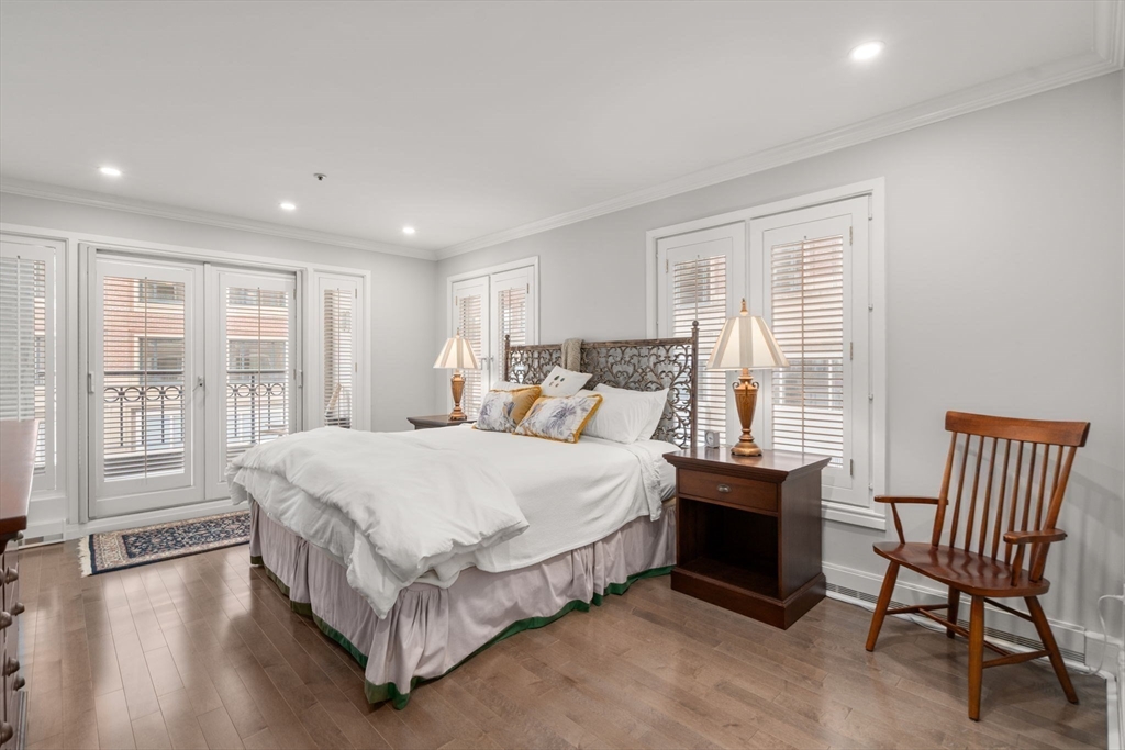 20 Rowes Wharf, Waterfront