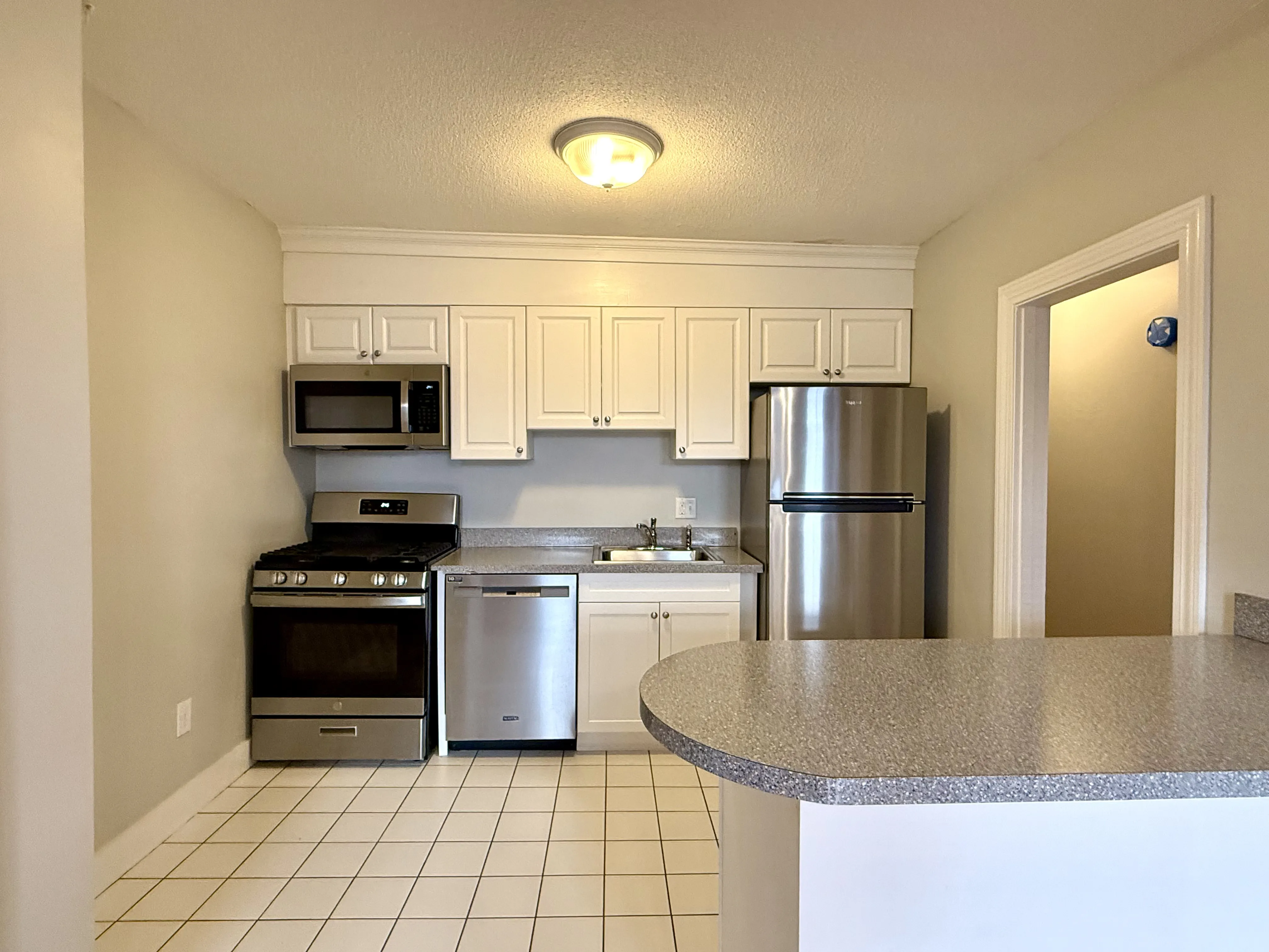 20 Roberts St, Brookline