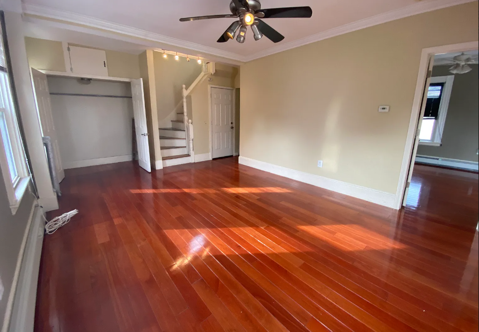 67 Flint St, East Somerville