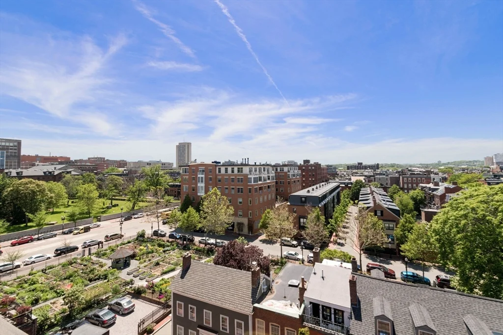 42 W Newton St, South End