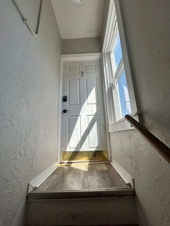 35 Newcomb Pl, Taunton