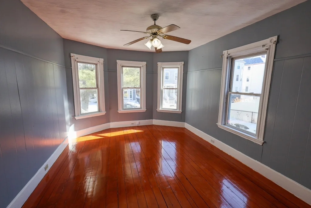 37 Clarkson St, Dorchester