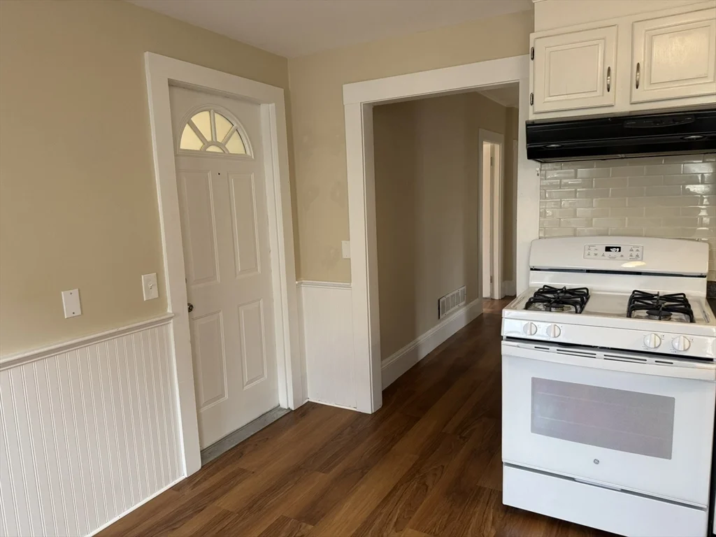 1 Stafford St, Downtown