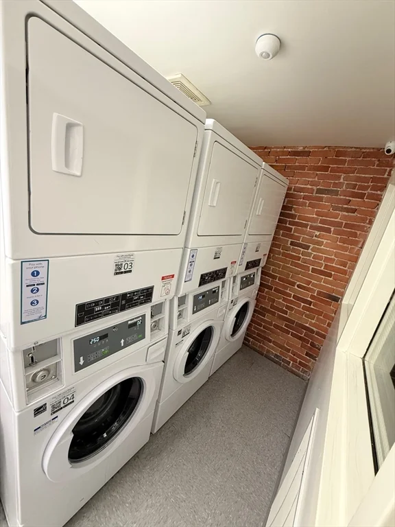 66 Westland Ave, Fenway