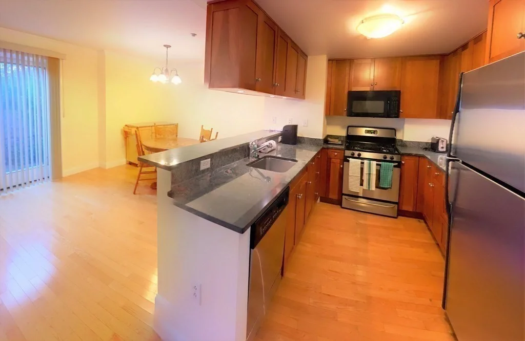 2 Saint Paul, Longwood