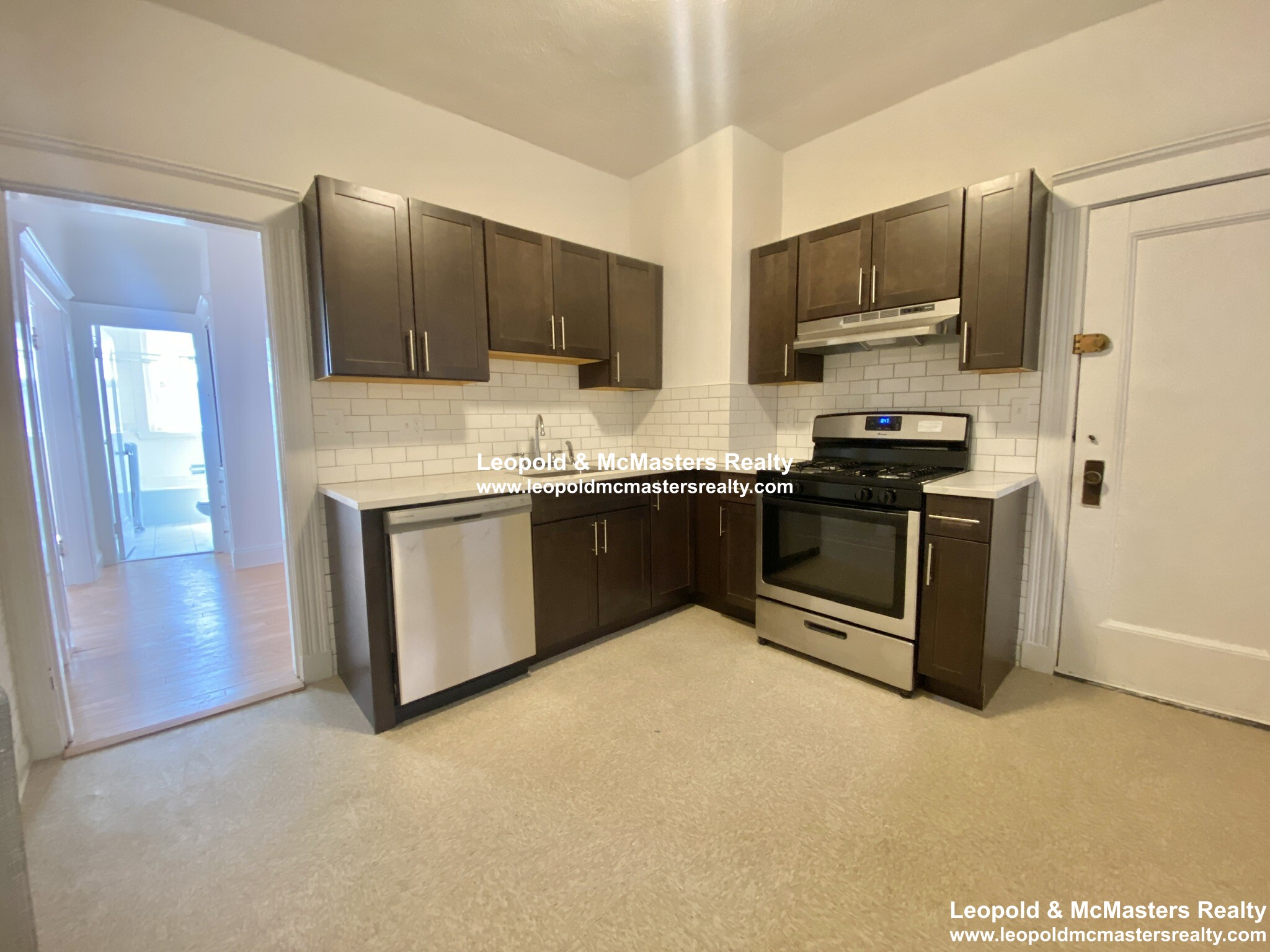 87 Winchester St, North Brookline