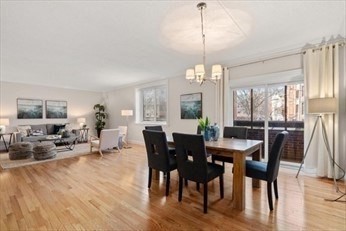 51 John St, Brookline