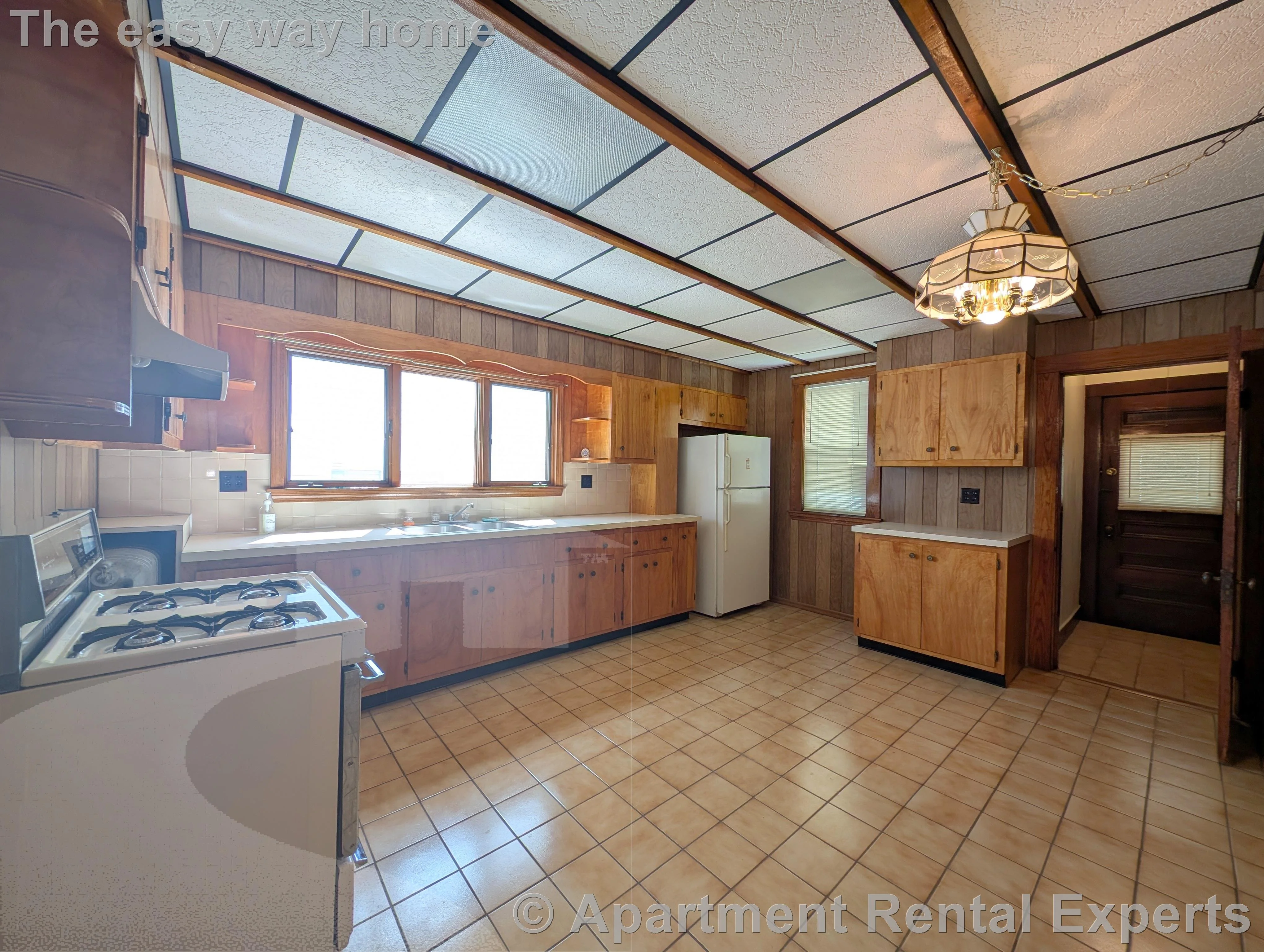 65 Bristol Rd, Ball Square