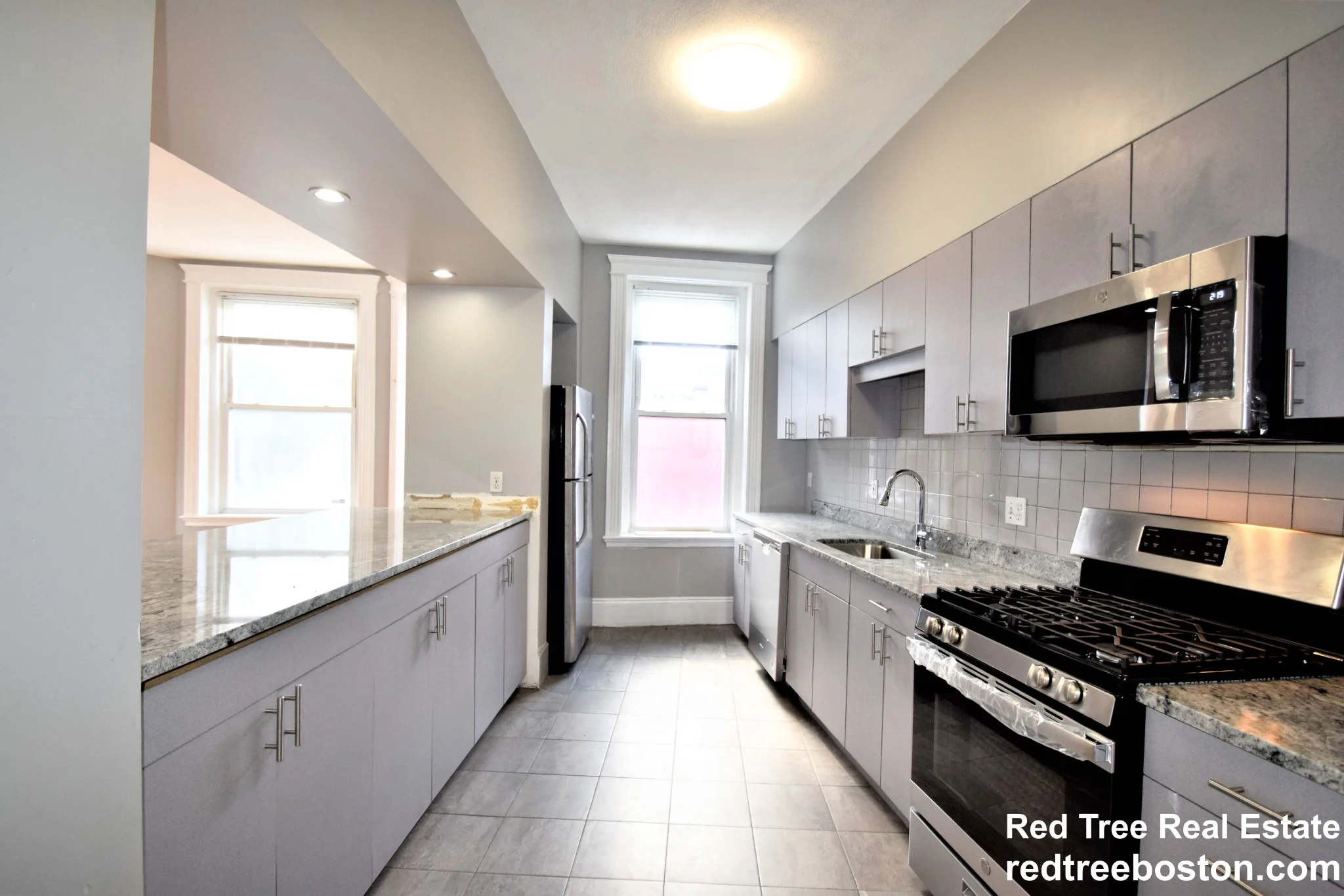 83 Glenville Ave, Brighton