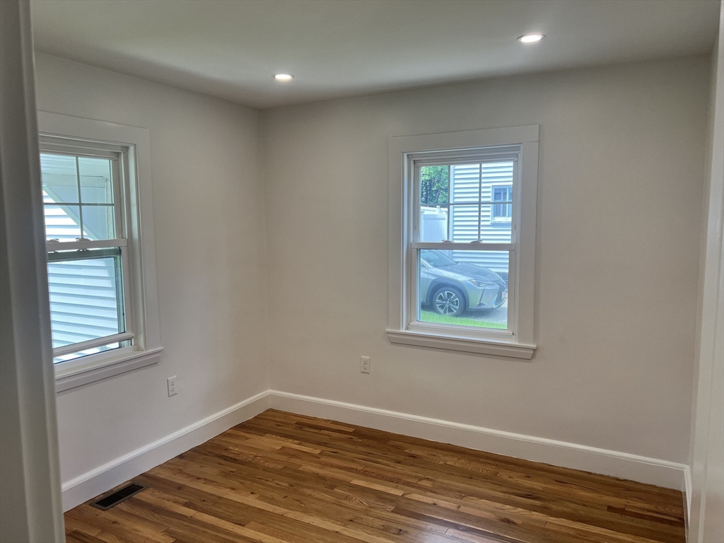 96 Buchanan Rd, West Roxbury