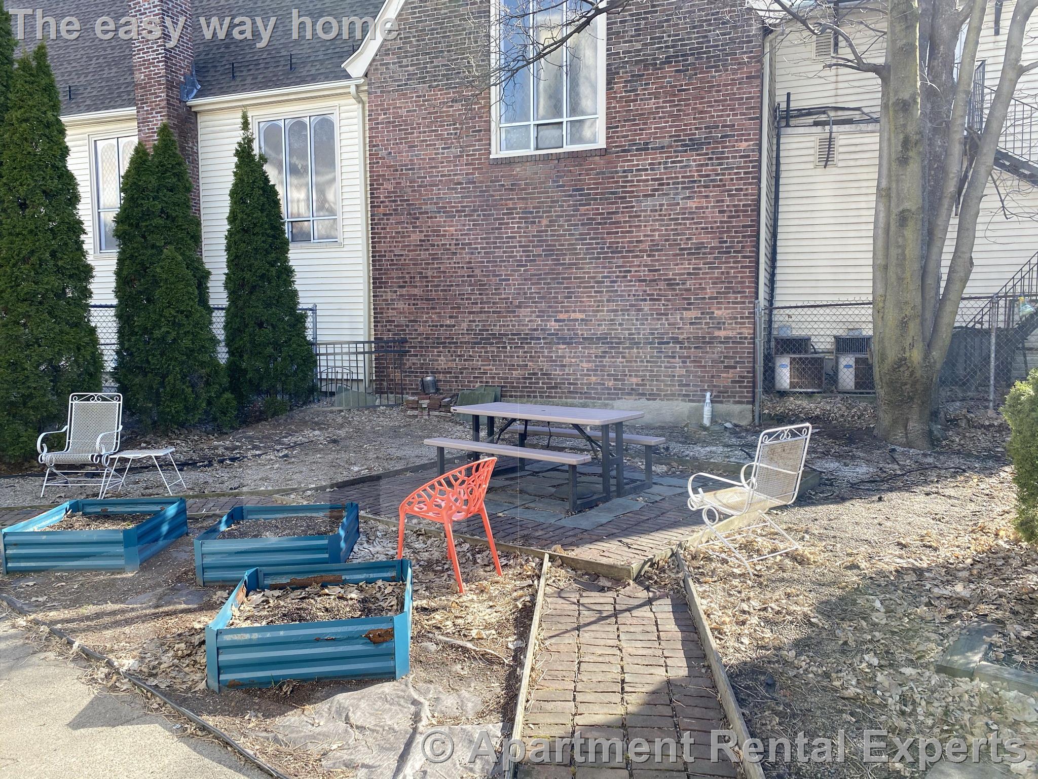 56 Market St, Central Square